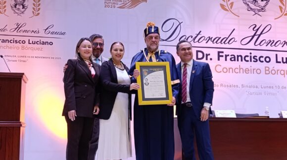 Otorga la UAS el distintivo Doctor Honoris Causa a Francisco Luciano Concheiro Bórquez