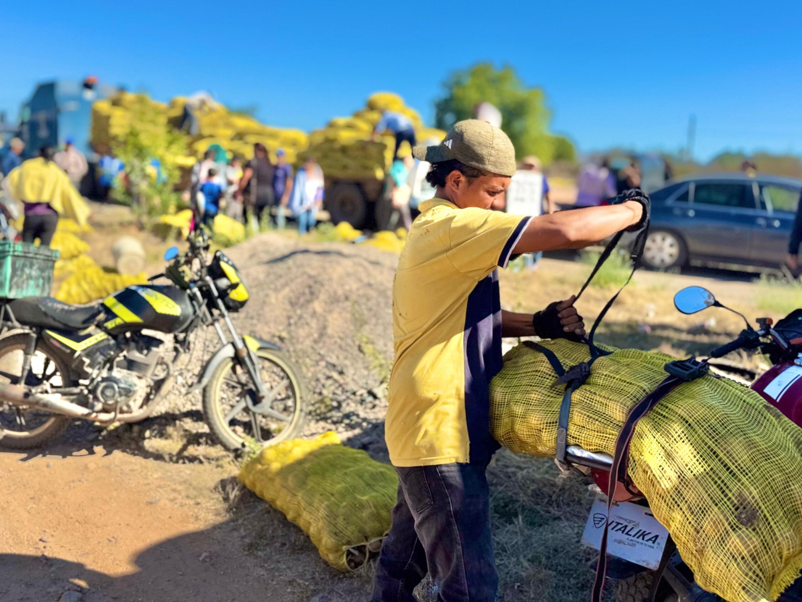 Llega entrega solidaria a Hornillos El Fuerte, a san pedro y comunidades vecinas en el norte de Sinaloa