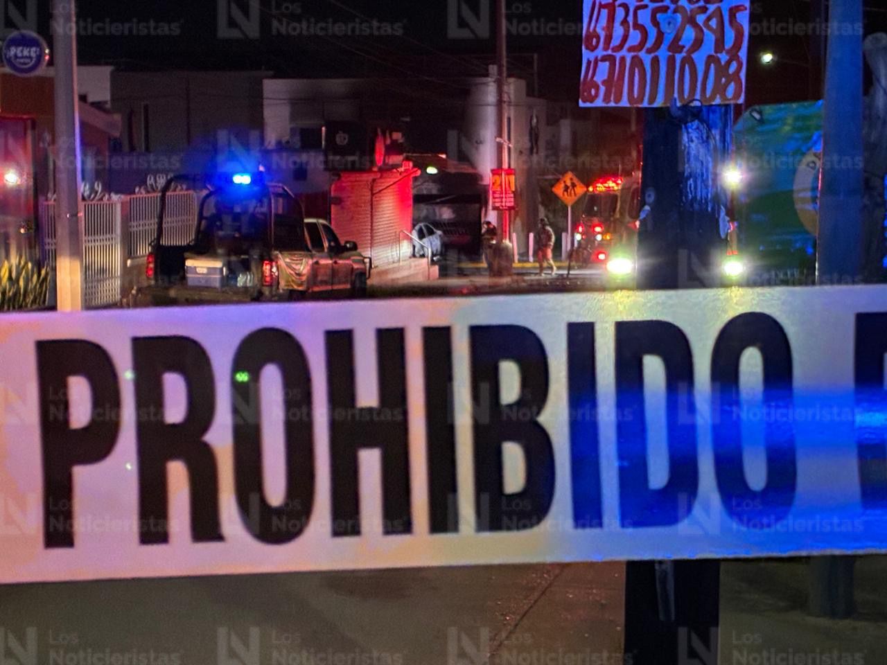 Impactan e incendian auto en colegio de Culiacán, Sin.
