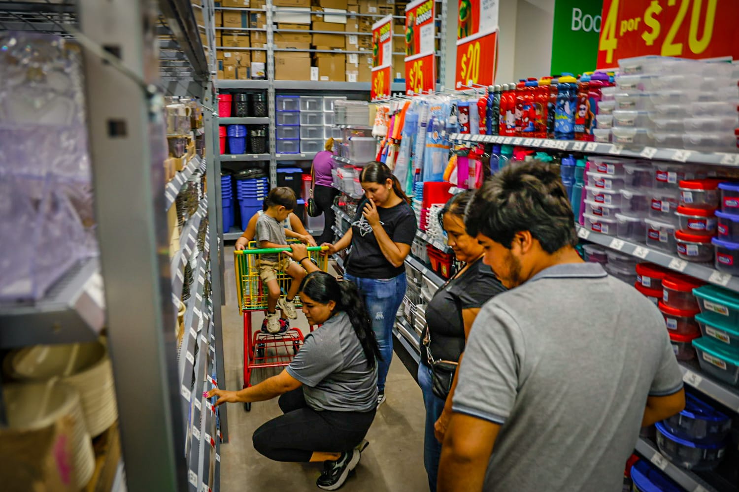 Inauguración de Bodega Aurrera Villa Bonita, en Culiacán