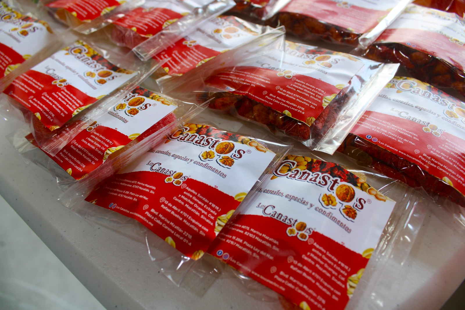 Inauguración de sucursal de Los Canastos en Plaza Cabo Carena, en Mazatlán