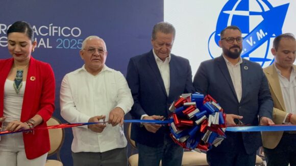 Inauguran Cumbre Pacífico Empresarial 2025 en Los Mochis, Sinaloa; destacan unidad, inversión y desarrollo regional