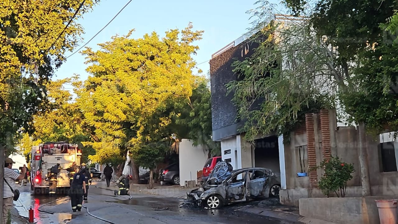 incendian casa en el sector santa fe de culiacan