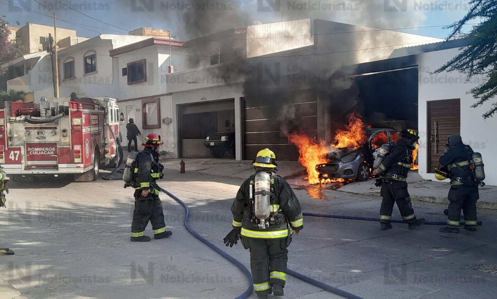 incendian residencia en lomas de guadalupe en culiacan
