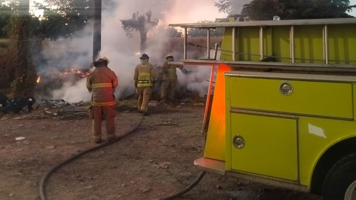 incendio de maleza colonia stase guasave bomberos
