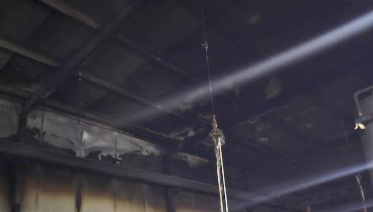 incendio en bodegas de refrigeracion en la colonia jaripillo de mazatlan sinaloa