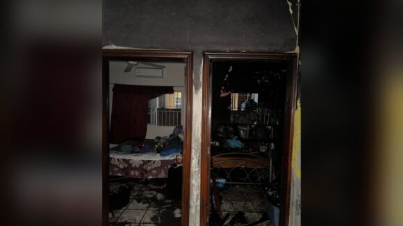 Cortocircuito provoca incendio y moviliza a cuerpos de emergencia en la colonia Jacarandas, en Mazatlán, Sinaloa