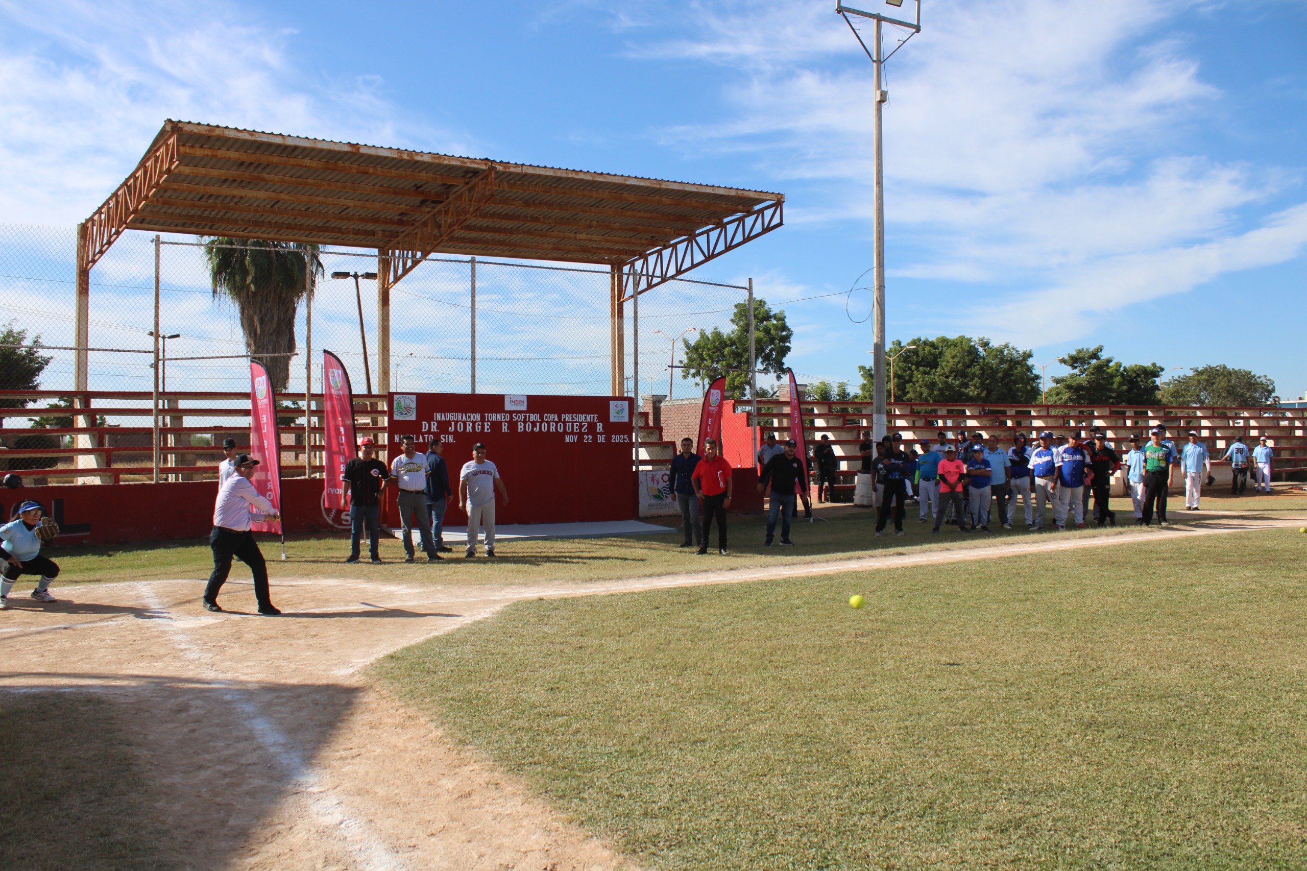 Inicia el torneo de softbol Copa Jorge Rosario Bojórquez Berrelleza, en Navolato