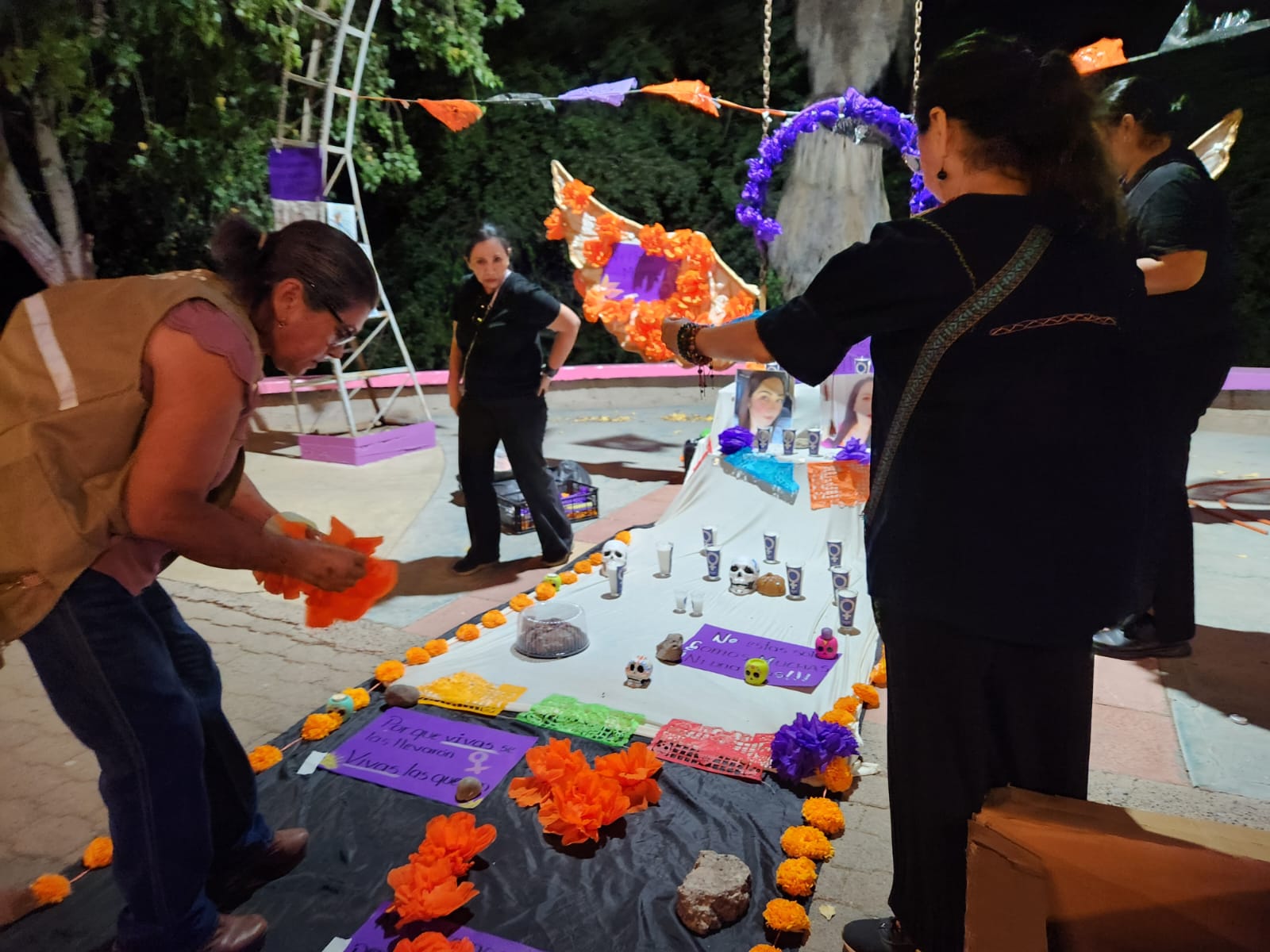 Altar a víctimas de feminicidio y desaparecidos en Guasave