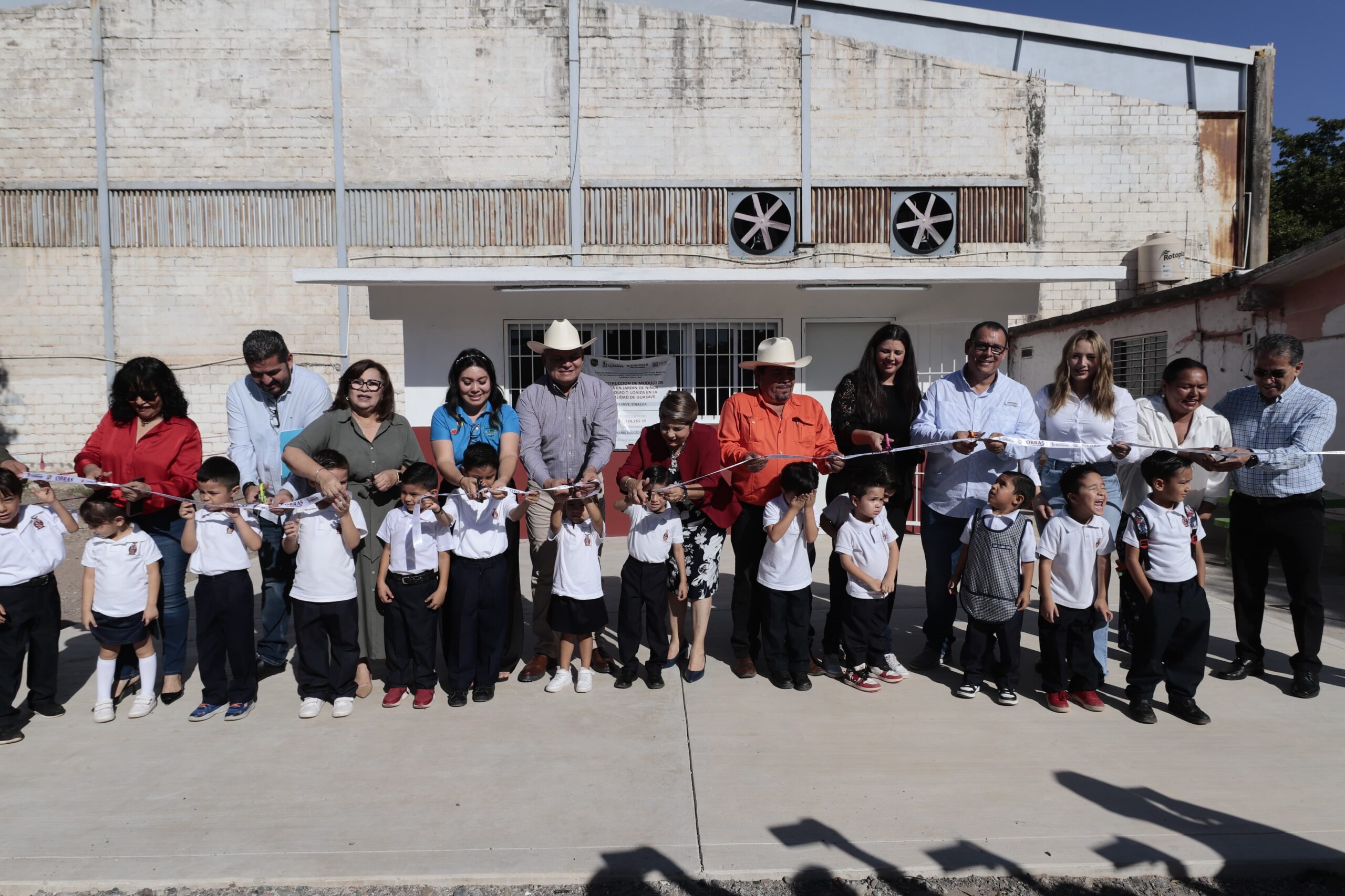 Entregan aula en el Jardín de Niños Rodolfo T. Loaiza; en Guasave