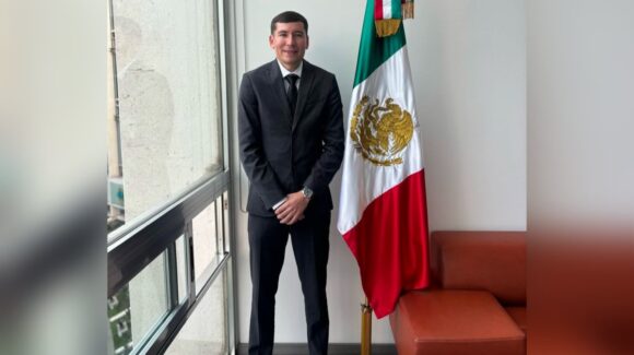 El sinaloense Javier Armenta es reconocido en el Senado de la República