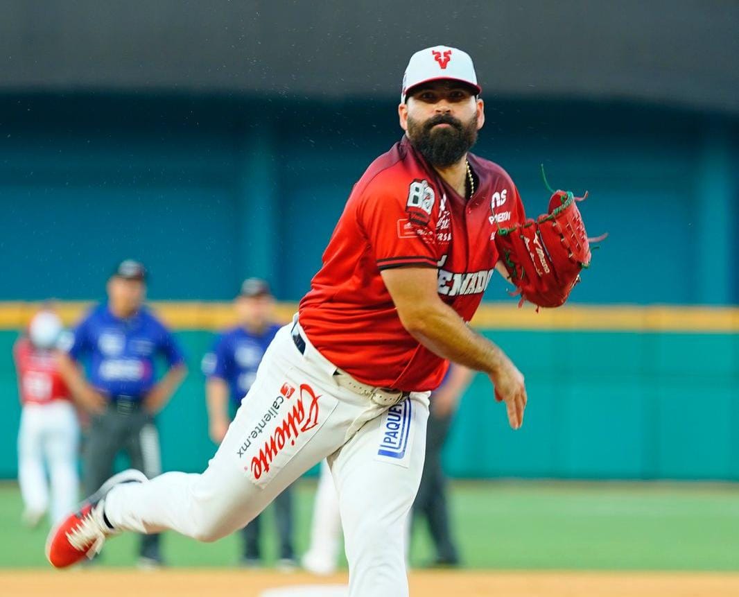 José Urquidy