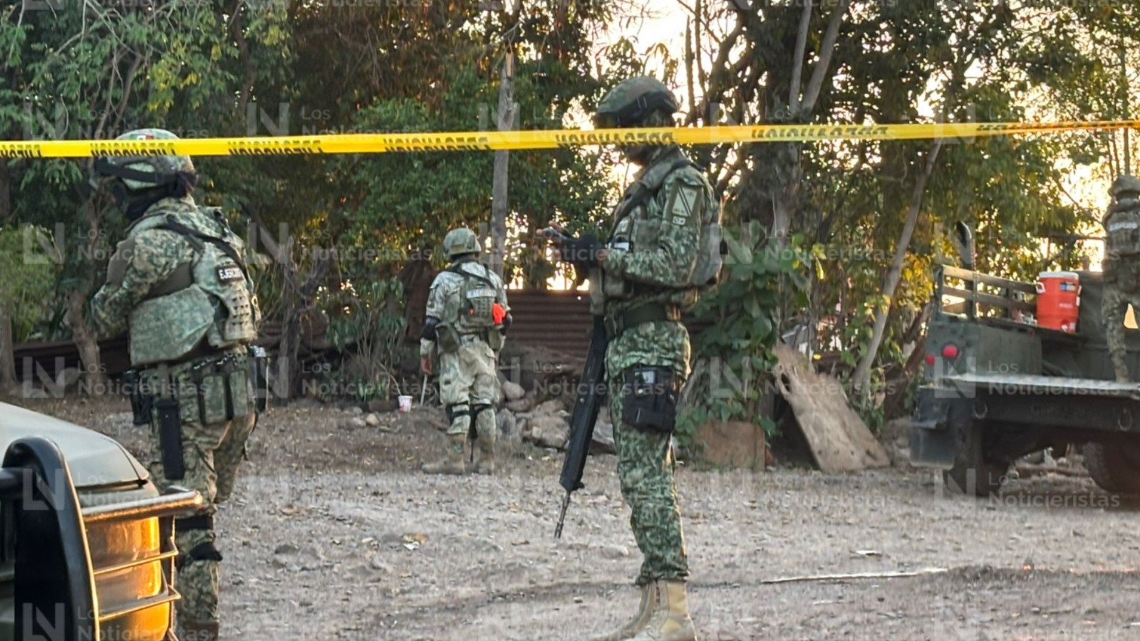 Militares localizan a un joven ejecutado en Las Coloradas, Culiacán Sin.
