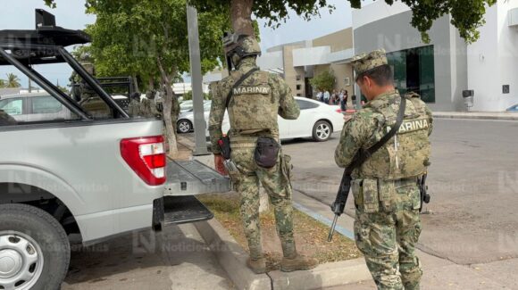 Secretaría de Marina blinda funeraria donde se encuentra el cuerpo de Pedro “I” alias El Pichón abatido en Choix, Sinaloa