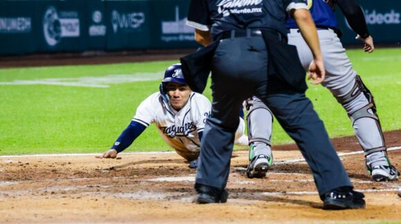 Empates en el standing, emociones y récords históricos marcaron la jornada en la Liga Mexicana del Pacífico