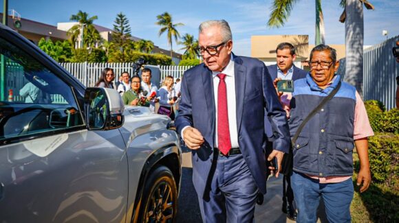 Gobernador Rocha califica como ‘positivo’ acuerdo entre productores y Gobierno Federal, tras retiro de bloqueos en Sinaloa