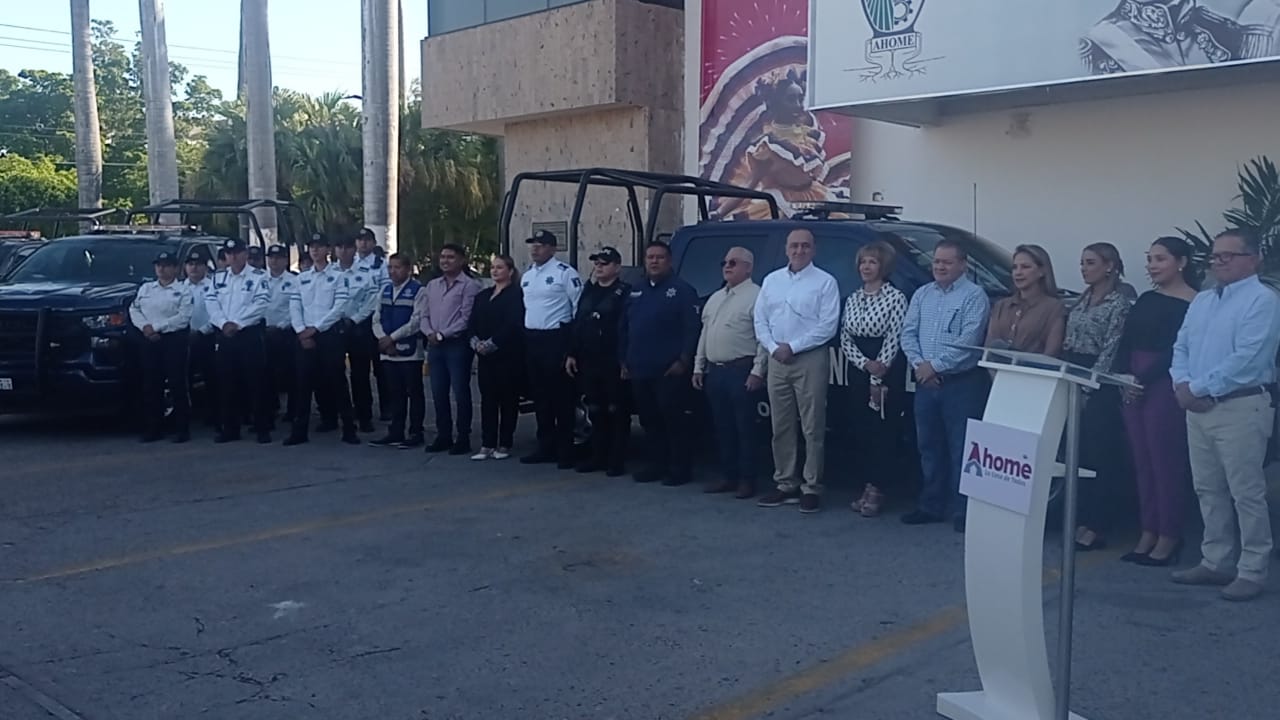 Llegan nuevas patrullas a la Policía de Ahome