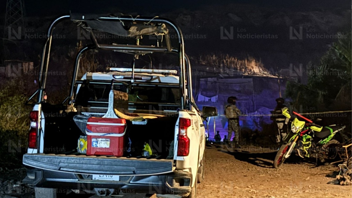 Guardia Nacional resguarda escena del crimen en la colonia Bicentenario, en Culiacán