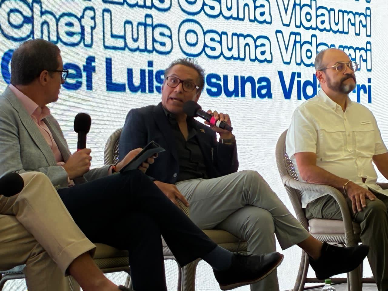 Luis Osuna Vidaurri en el Día de la Filantropía en Mazatlán, Sinaloa