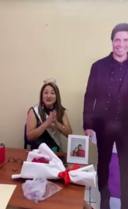 Chayanne dedica felicitación a maestra de la UAS