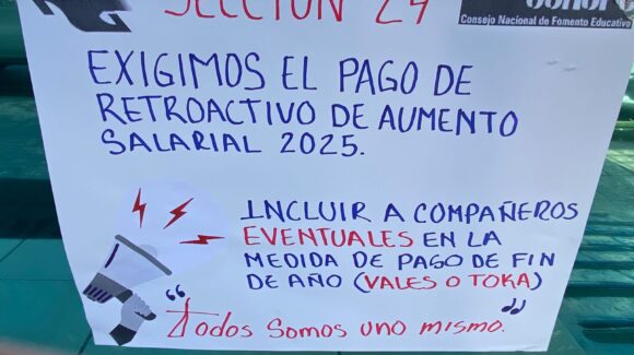 “De brazos caídos”: Con manifestación trabajadores de Conafe Sinaloa reclaman cumplimiento de prestaciones laborales