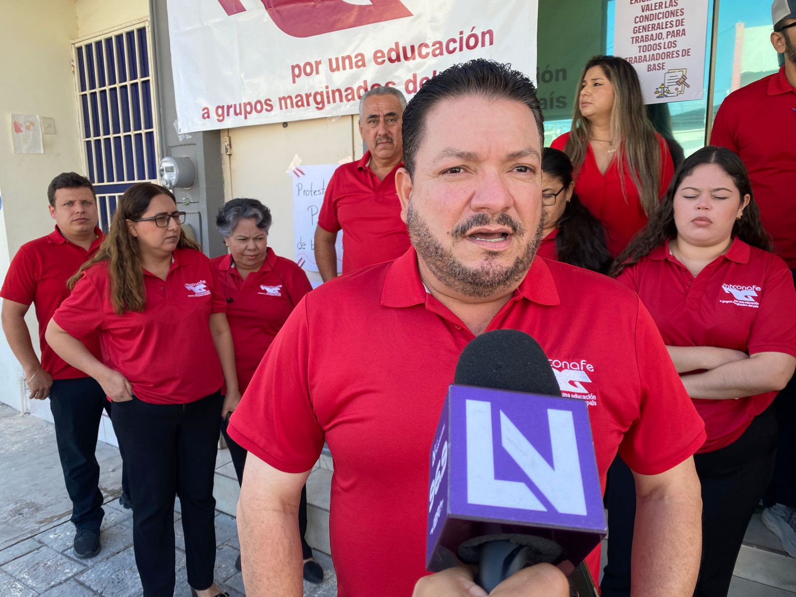 Con manifestación trabajadores de Conafe Sinaloa reclaman cumplimiento de prestaciones laborales