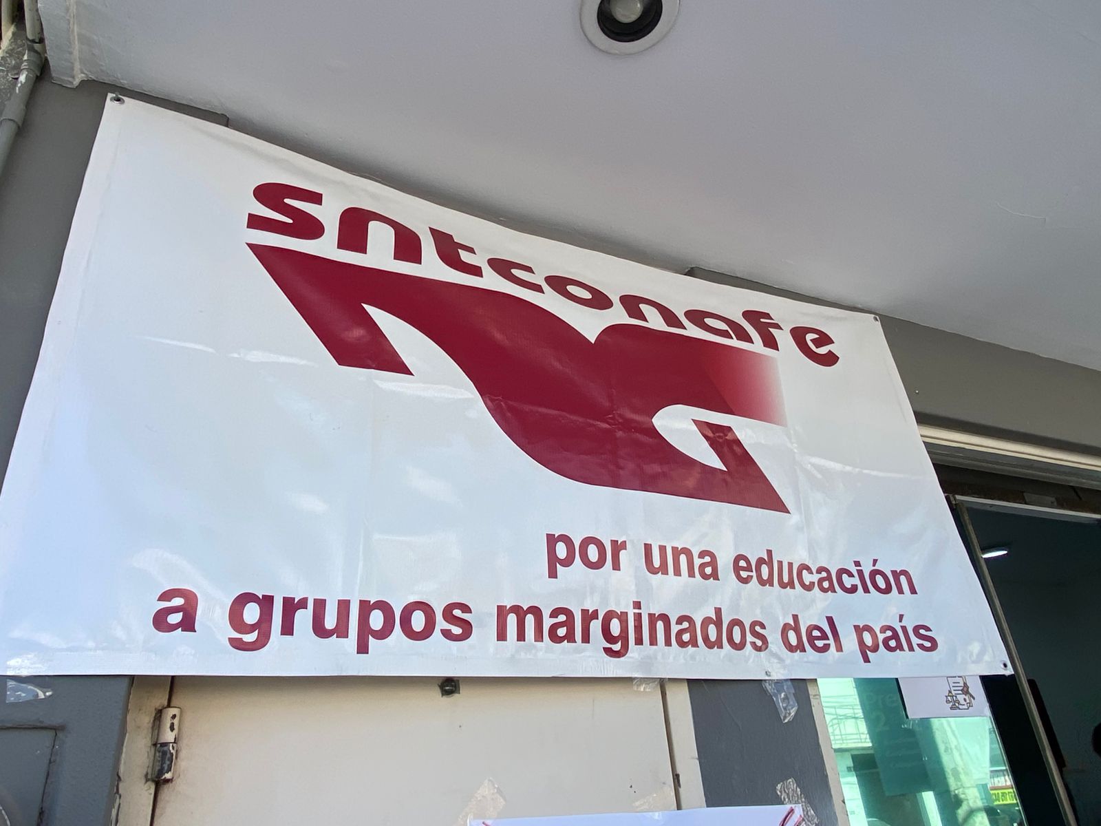 Con manifestación trabajadores de Conafe Sinaloa reclaman cumplimiento de prestaciones laborales