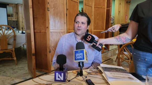 Mario Zamora reconoce madurez política y amistad con Rocha Moya; confirma avance de inversiones mineras para Choix