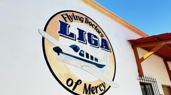 Llegan este jueves Médicos Voladores a San Blas; cirugías y especialidades reinician en febrero en El Fuerte