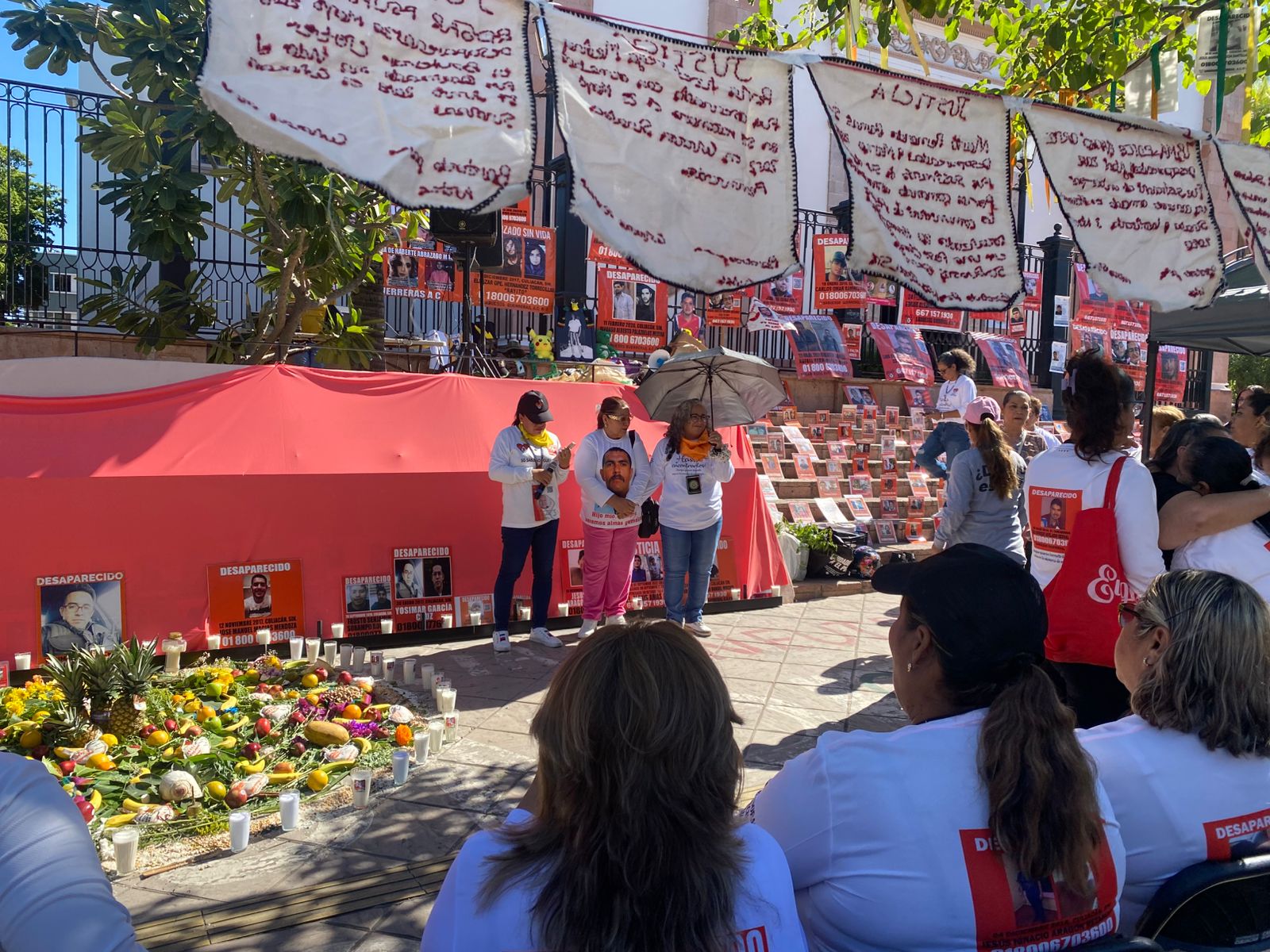 memorial en honor a desaparecidos en Culiacan