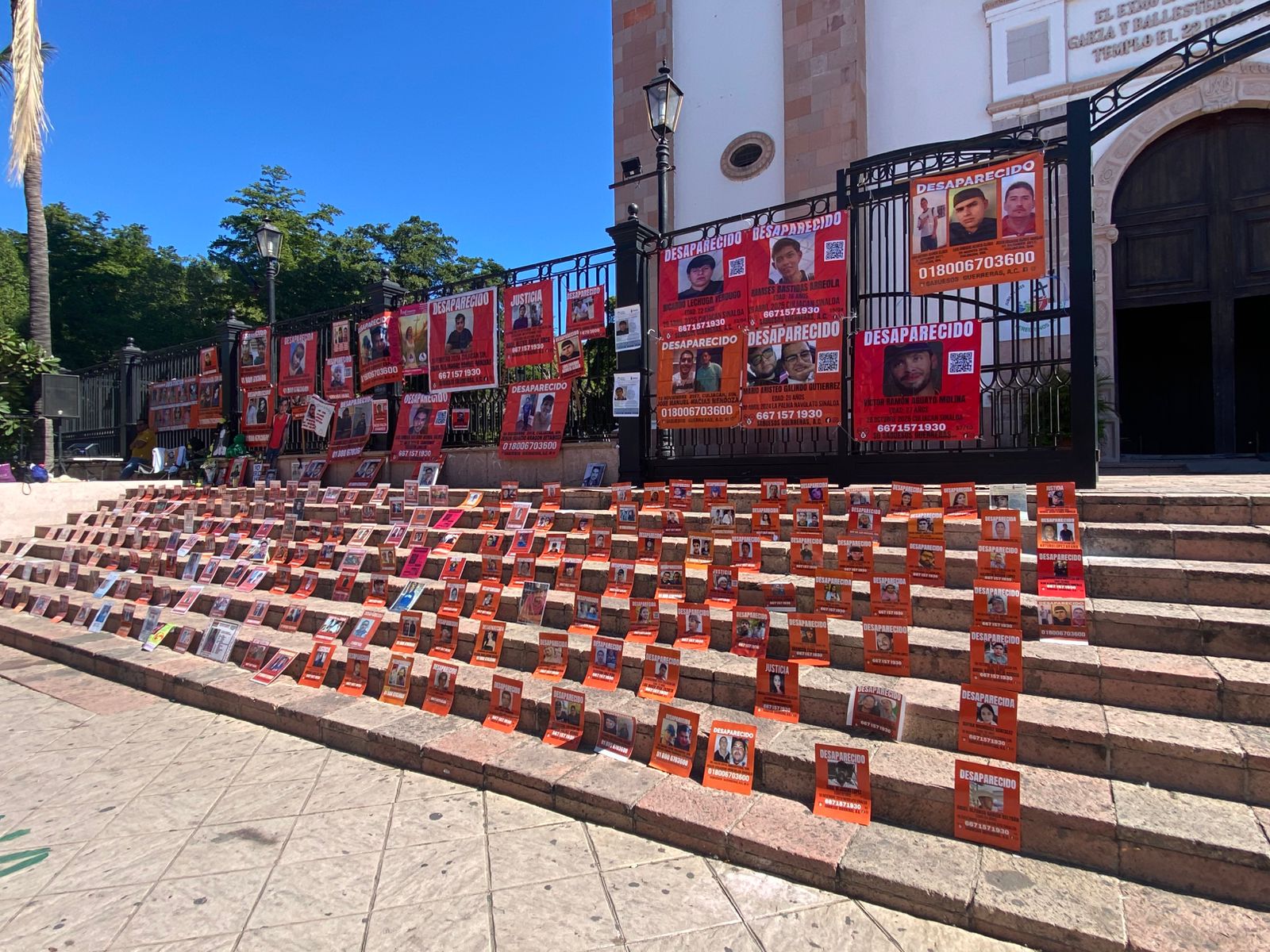memorial en honor a desaparecidos en Culiacan