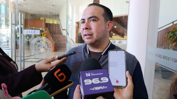 Agremiados del STASE recibirán aguinaldo de 66 días de sueldo el 5 de diciembre: Michel Benítez