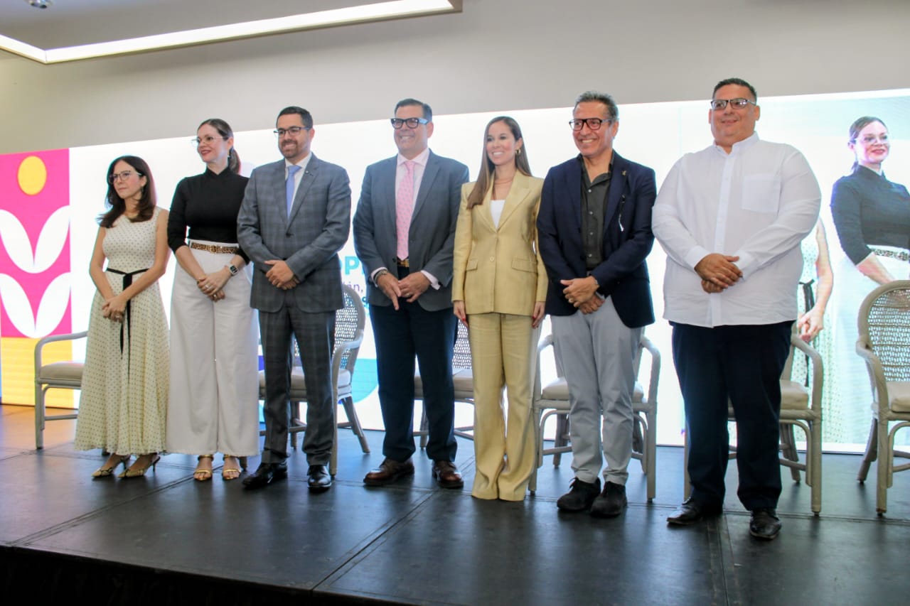 Mireya Sosa en el arranque del Día de la Filantropía en Mazatlán