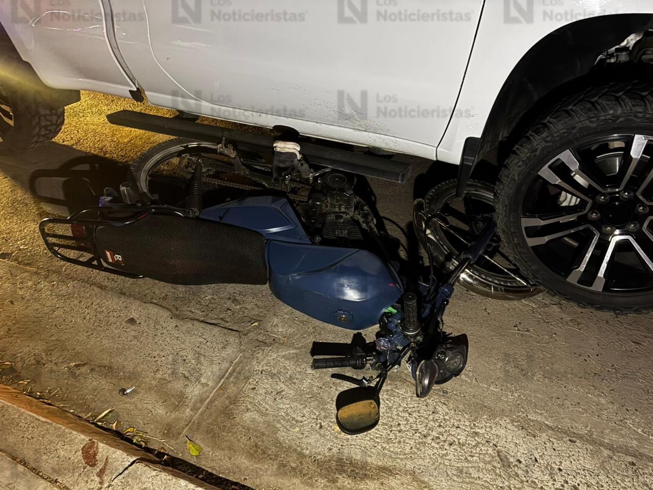 Motociclista es arrollado por camioneta en Los Mochis, Sinaloa