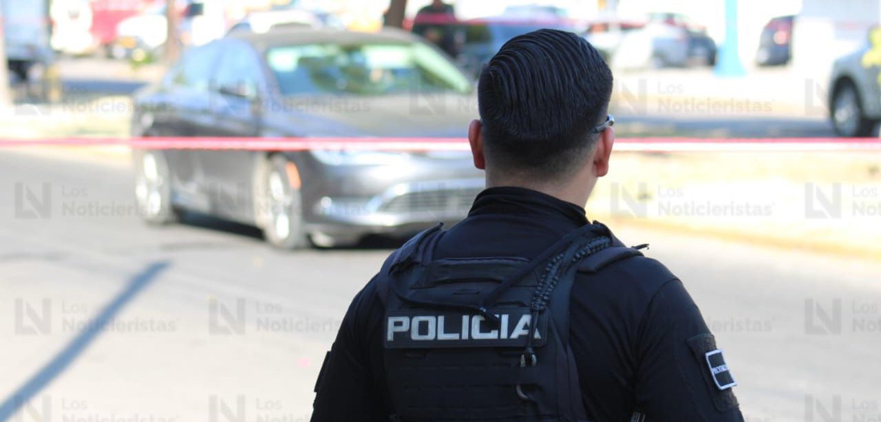 mujer baleada dentro de un vehiculo en la colonia jaripillo en mazatlan