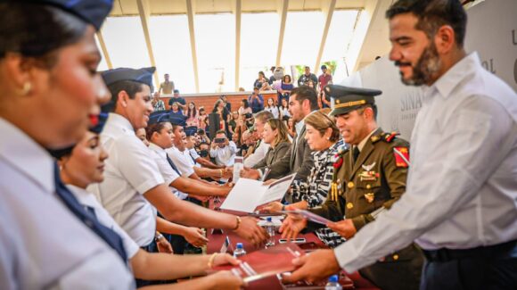 ¡Recién graduados! Con 191 nuevos elementos, Sinaloa fortalece a la FGE, Policía Estatal y Policías Municipales