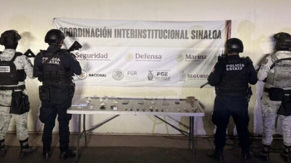 Localizan droga, 13 puntas y celulares en esculque en el penal de Aguaruto, en Culiacán, este domingo 2 de noviembre