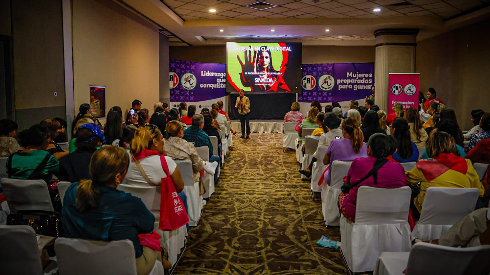 onpri imparte curso liderar en clave digital en culiacan