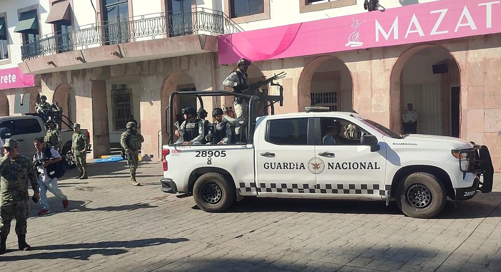 operativo del buen fin en mazatlan sinaloa guardia nacional