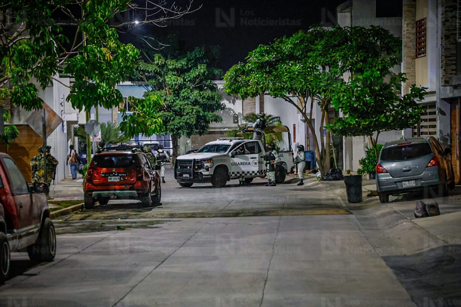 Autoridades realizan operativo en Espacios Barcelona, Culiacán, Sinaloa