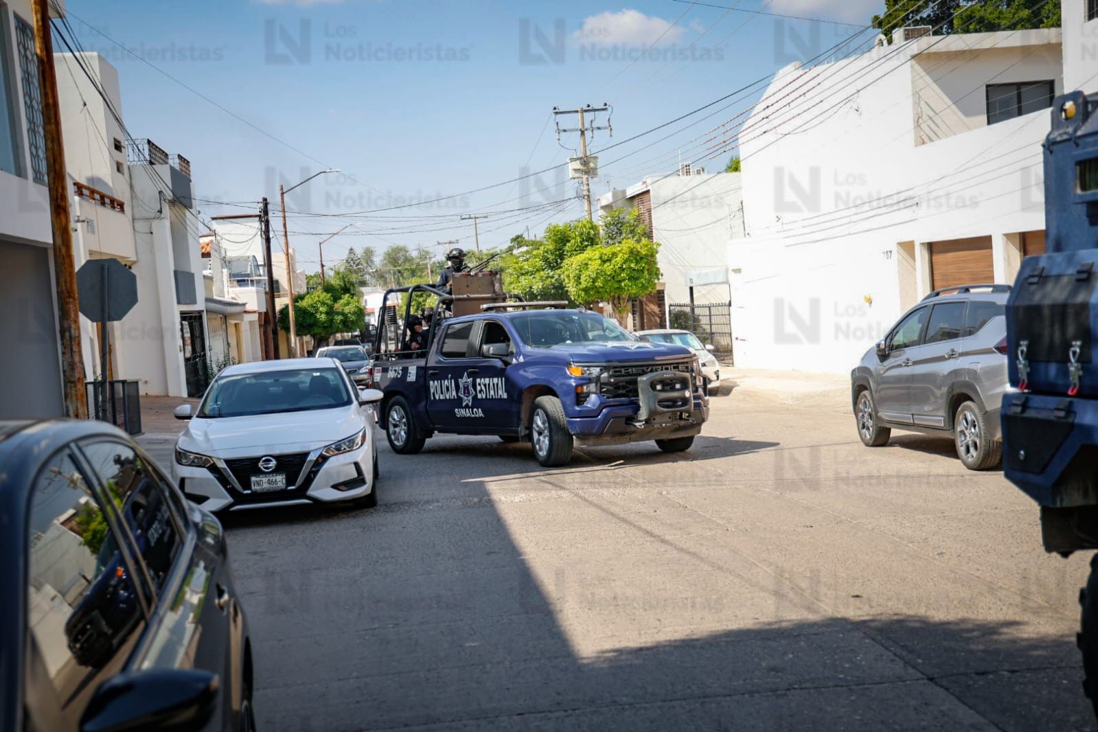Operativo de la Policía Estatal en Villa Universidad en Culiacán