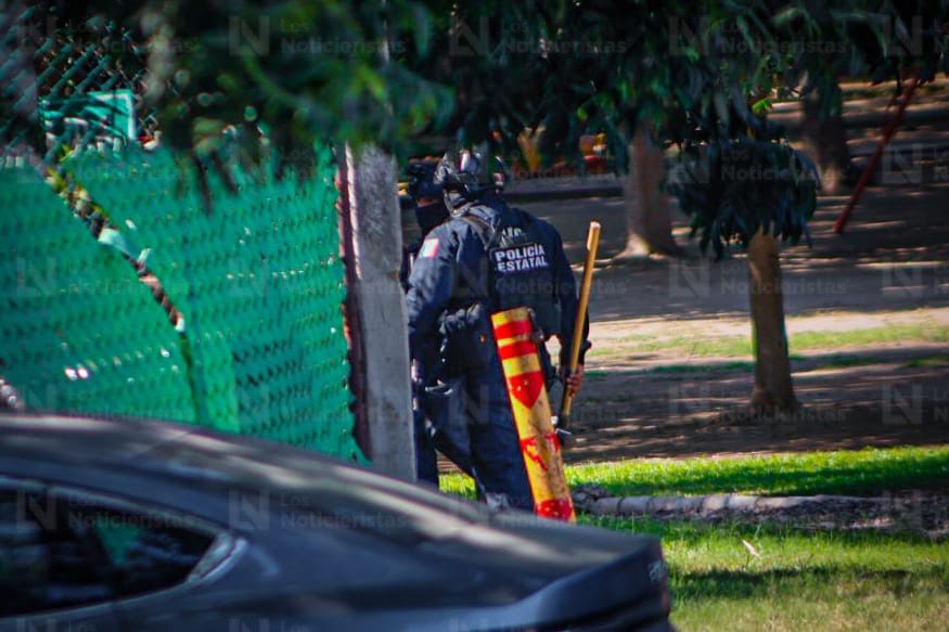 Operativo de la Policía Estatal en el campestre Villa Universidad en Culiacán