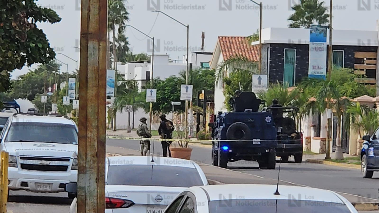 Operativo sobre el bulevar Toscana en las inmediaciones de Stanza Toscana y Valle Alto, Culiacán.