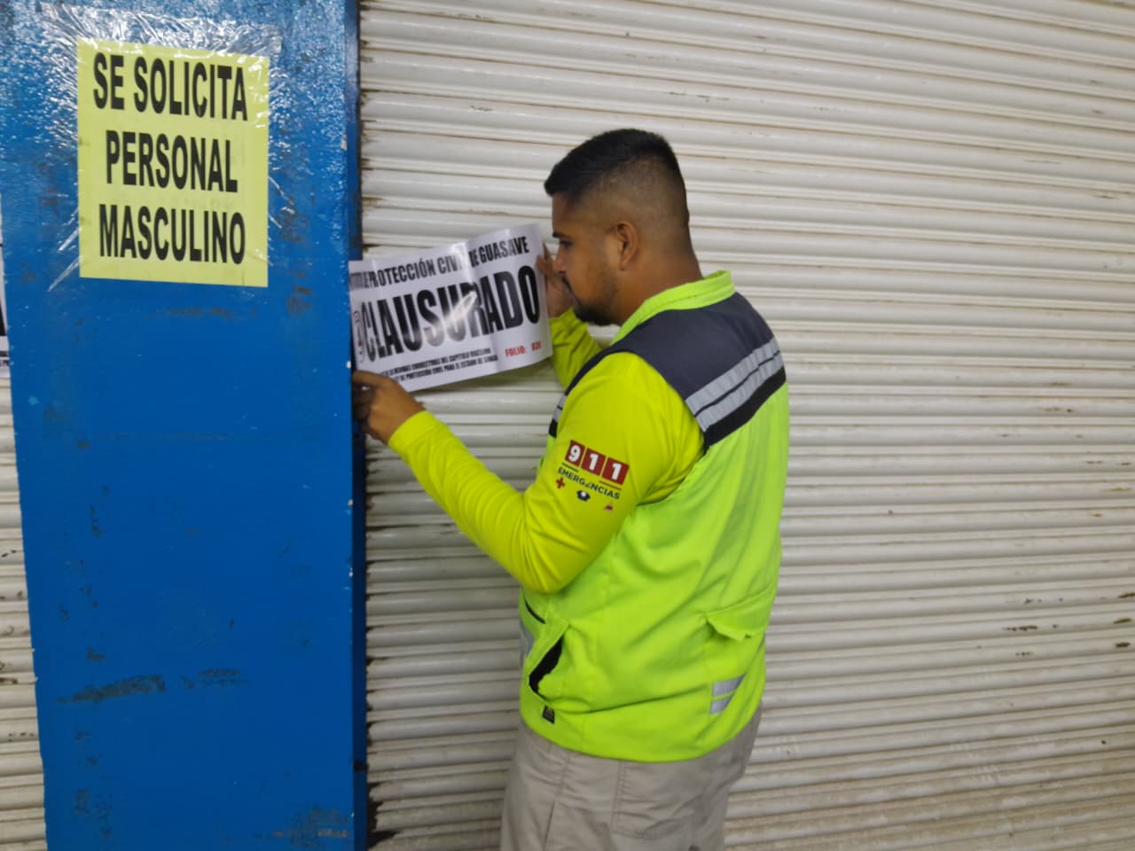 PC clausura tienda de ropa en Guasave, Sinaloa