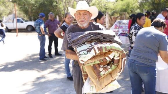 Prepara Bienestar Social los apoyos para el clima frío en comunidades altas de Mazatlán, Sinaloa