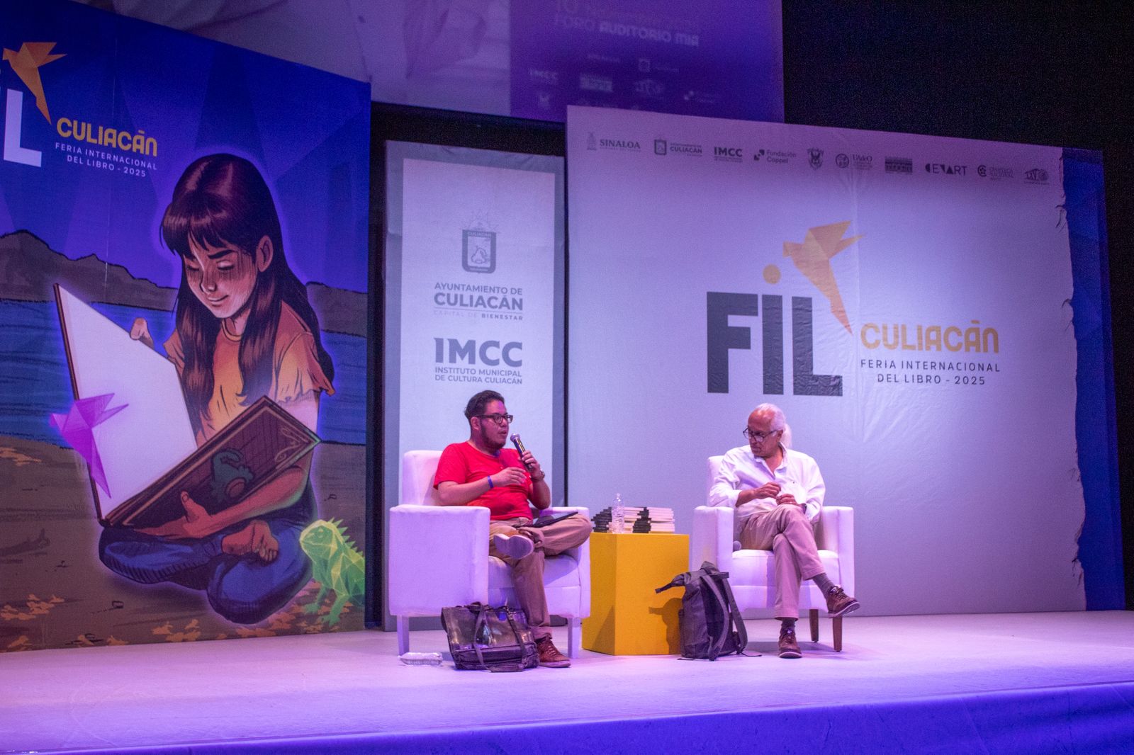 Presentación de libros en la FIL Culiacán 2025