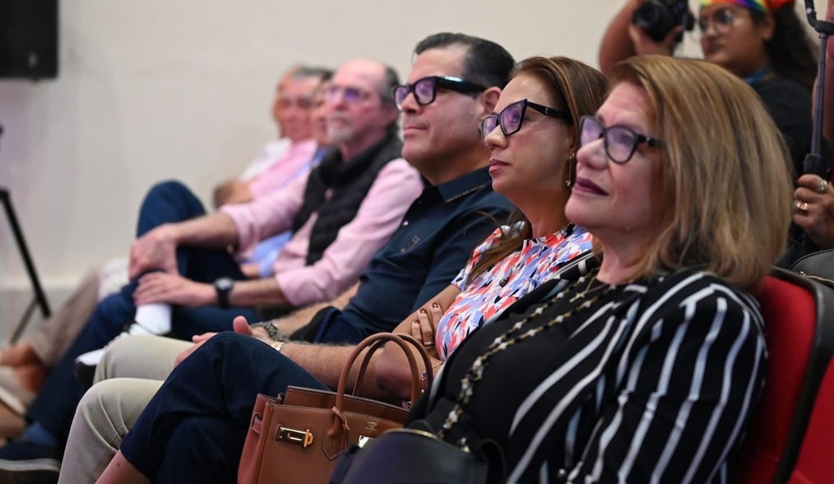 Presentan en Mazatlán libro ‘40 Años del Tecnológico de Monterrey, Campus Sinaloa’.