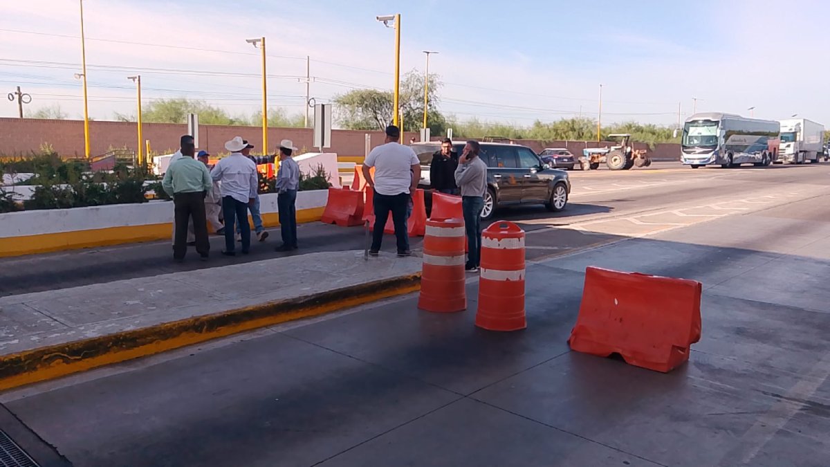 productores en caseta cuatro caminos en guasave sinaloa
