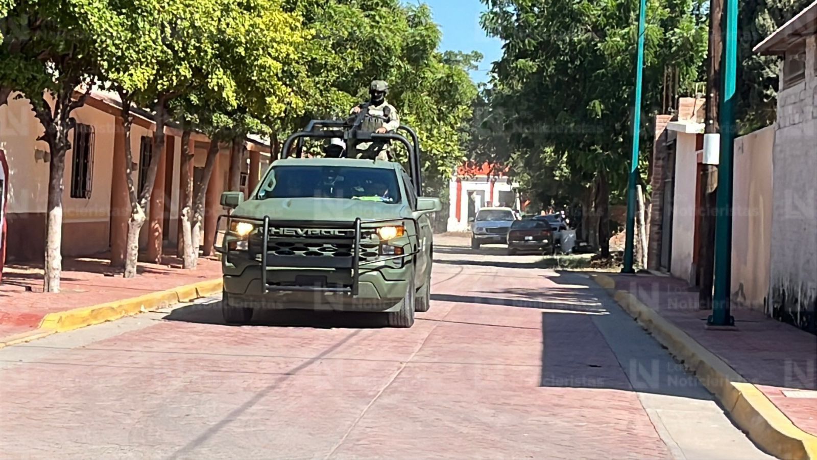 Militares recorren la sinidicatura de Bamoa, Guasave
