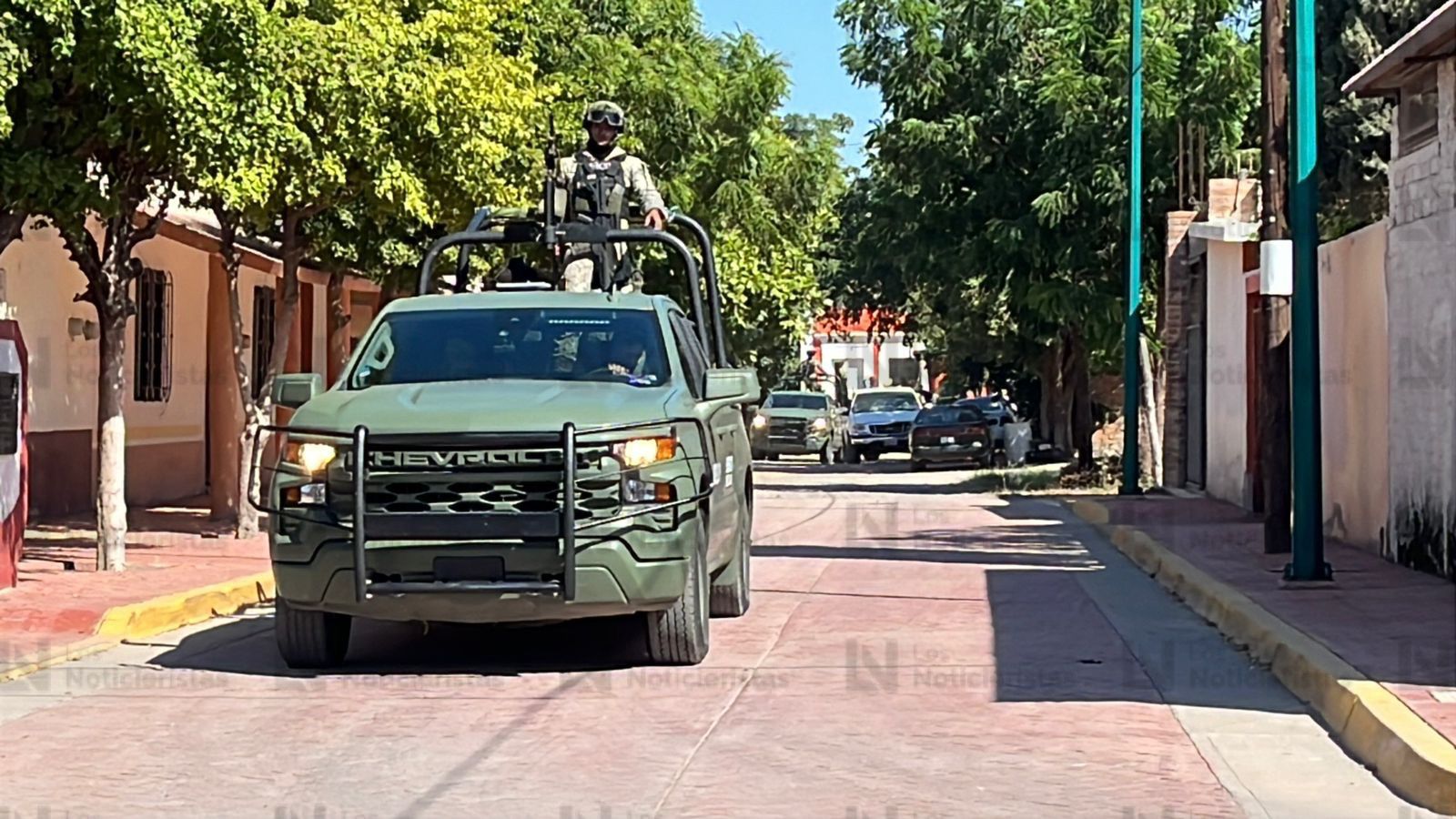 Militares recorren la sinidicatura de Bamoa, Guasave